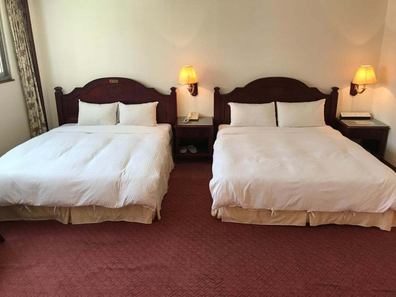 Sunrise Hotel Tainan Esterno foto